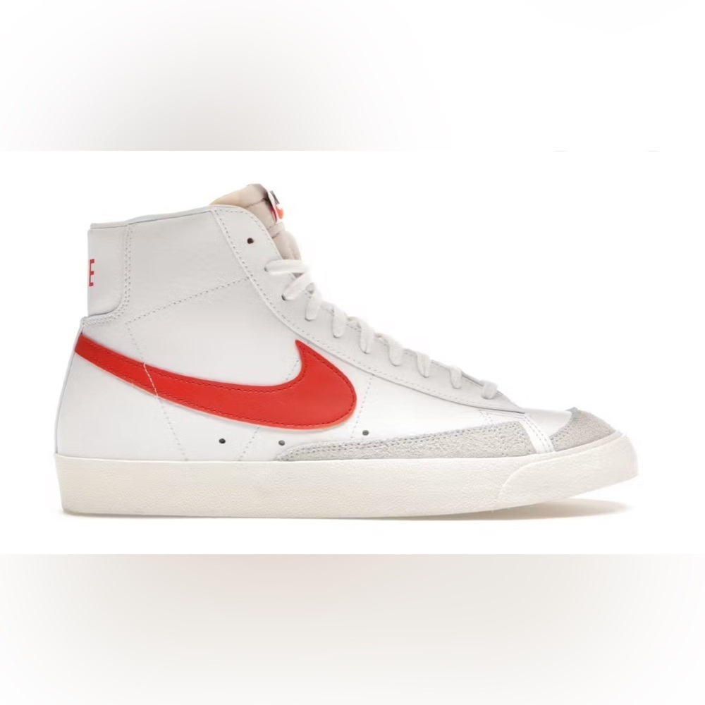 Nike Blazer Mid 77 Vintage In White Mantra Orange Size 8 Men’s 9.5 Women’s